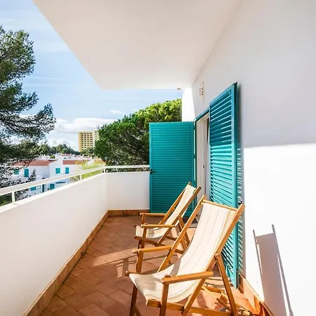 Prainha Family Fun | Balcony & Pools *
