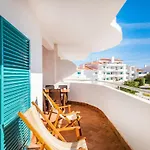 דירה Prainha Family Fun | Balcony & Pools אלבור